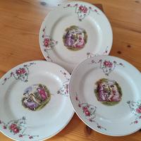 Piatti d'epoca  in ceramica