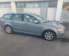 Volvo V 50