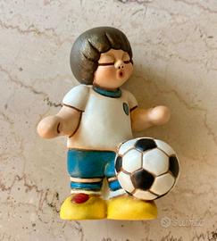Bimbo calciatore thun