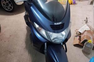 Suzuki Burgman 400