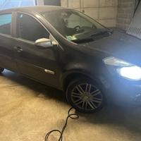 Renault Clio 3 2011 - LEGGERE BENE LA DESCRIZIONE