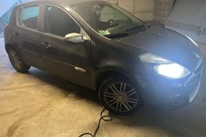 Renault Clio 3 2011 - LEGGERE BENE LA DESCRIZIONE