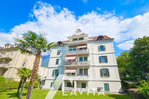Quadrilocale storico con balcone a Merano