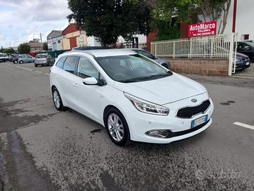 KIA - cee'd Sport Wagon - 1.6 CRDi 110CV SW Cool