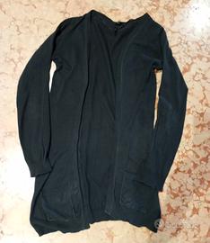 Cardigan nero in maglietta di cotone aperto 