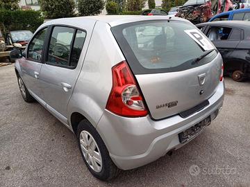 Dacia Sandero 2010 - 386.24 - RICAMBI USATI