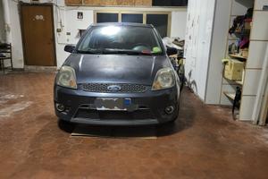 ford fiesta 1.6 16V benzina