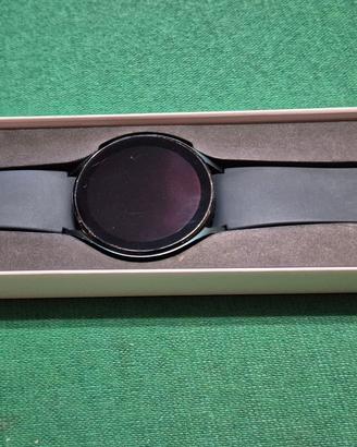SAMSUNG WATCH 4