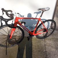 bici da corsa Merida scultura