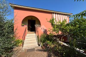 CASA INDIPENDENTE A GENZANO DI ROMA