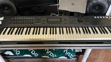 Kurzweil PC3K8-88 tasti hammer action