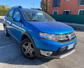 Dacia Sandero Stepway 1.5 dieci