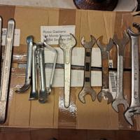 Set chiavi fisse e leve smontagomme