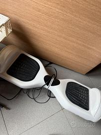 Hoverboard con caricatore