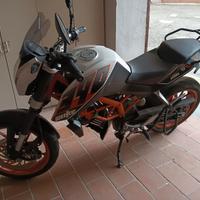 KTM 390 Duke
