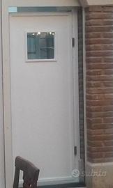 Porta battente per cucina professionale