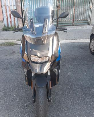scooter BMW 400 cx