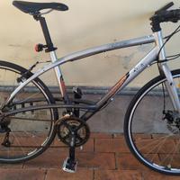 TRIBAN ROAD 7 BTWIN GRAVEL CICLOTURISMO