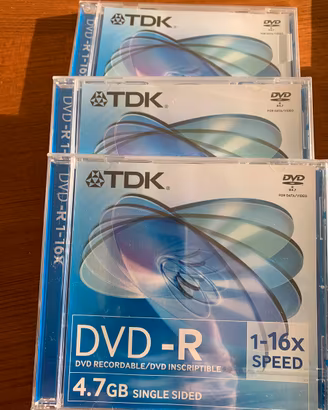 DVD vergini e astucci