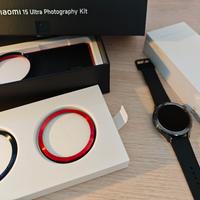 Kit fotografico Xiaomi 15 ultra e orologio s4