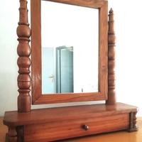 Specchiera per trucco in legno massello