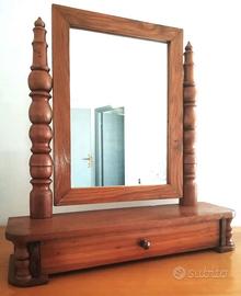 Specchiera per trucco in legno massello