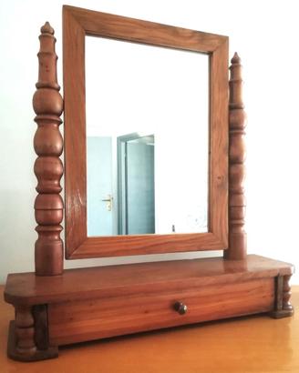 Specchiera per trucco in legno massello
