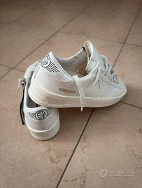 Stardan Golden Goose