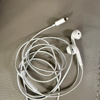Apple earpods  originali con connettore Lightning