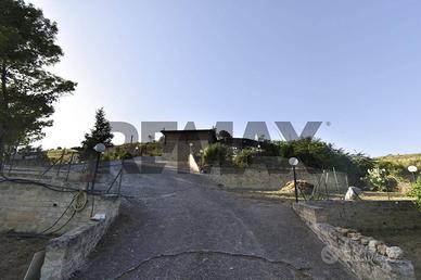 Villa o villino - Grammichele