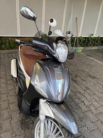 Piaggio beverly 300 abs