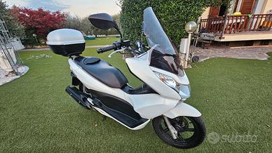 scooter honda pcx 150