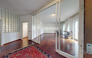 RIFINITA SOLUZIONE SU DUE LIVELLI - ''PARCO AUSONI