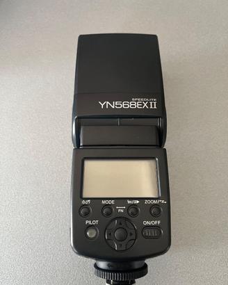 Flash  Yongnuo Speedlite yn568ex II Attacco Nikon