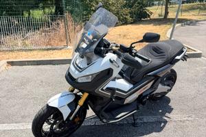 Honda X-ADV 750