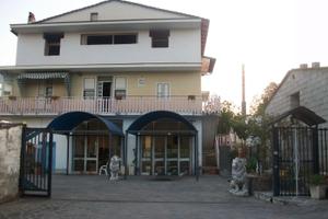 Villa a 2 km dal paese