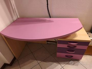 scrivania più sedia