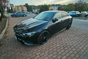 Mercedes CLA 180 D Premium allestimento AMG 