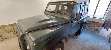 DEFENDER 90 TD-4
