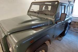 DEFENDER 90 TD-4