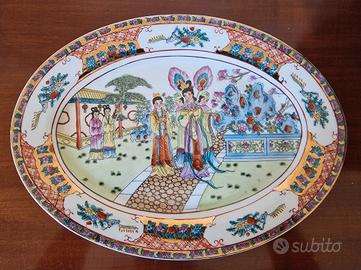 vassoio cinese porcellana sec. XX CM. 35