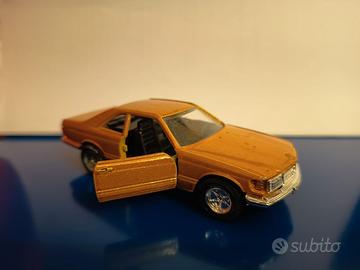Modellino vintage della Mercedes-Benz  500 sec