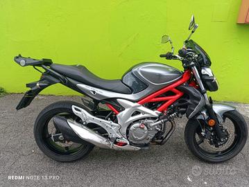 Suzuki SFV Gladius 650