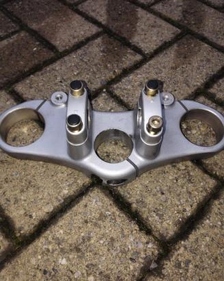 Piastra sterzo ducati monster 620