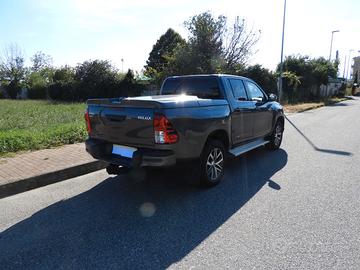 Toyota Hilux 2.4 D-4D 150 CV