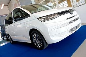 Volkswagen T7 Multivan 1.5 PHEV 4motion 245cv IQ L