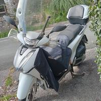Scooter  sh 125