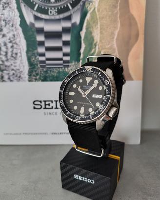Vintage Seiko SKX007 automatico