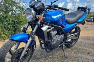 Kawasaki ER 5 con pochissimi km