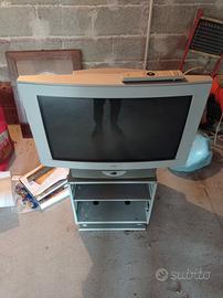 TV Loewe tubo catodico 28" avorio con supporto